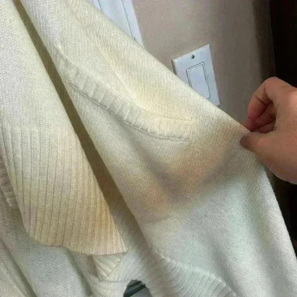 bebe White long Cardigan  Sweater - Picture 7 of 9